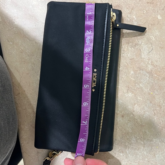 Tumi Voyageur flap continental travel wallet - Picture 5 of 5